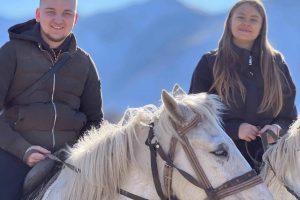 horseriding_stepantsminda_gudauri_adventure_georgia_with_skyatlantida (12)