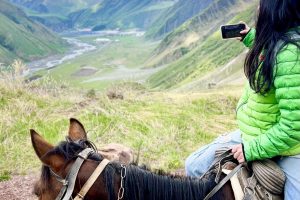 horseriding_stepantsminda_gudauri_adventure_georgia_with_skyatlantida (24)2